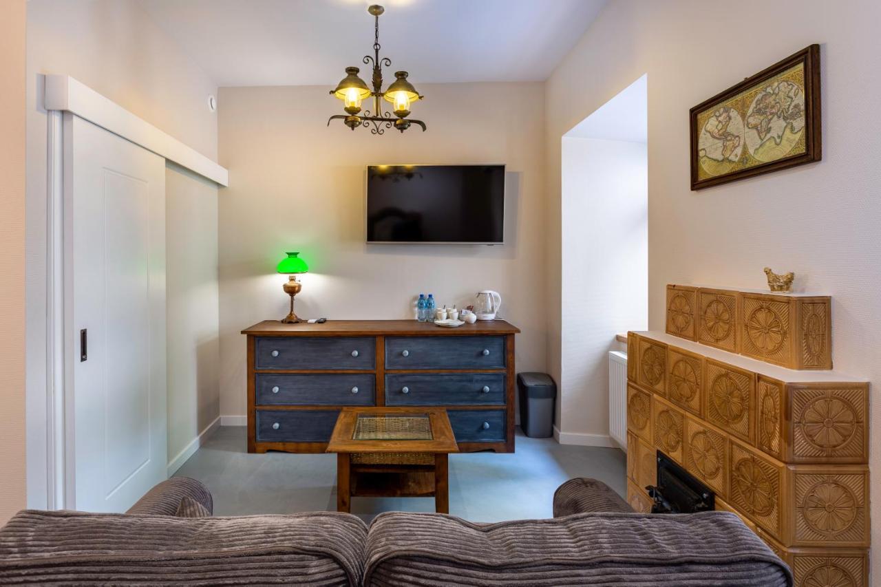 Aparthotel Zakatna B&B Tarnów エクステリア 写真