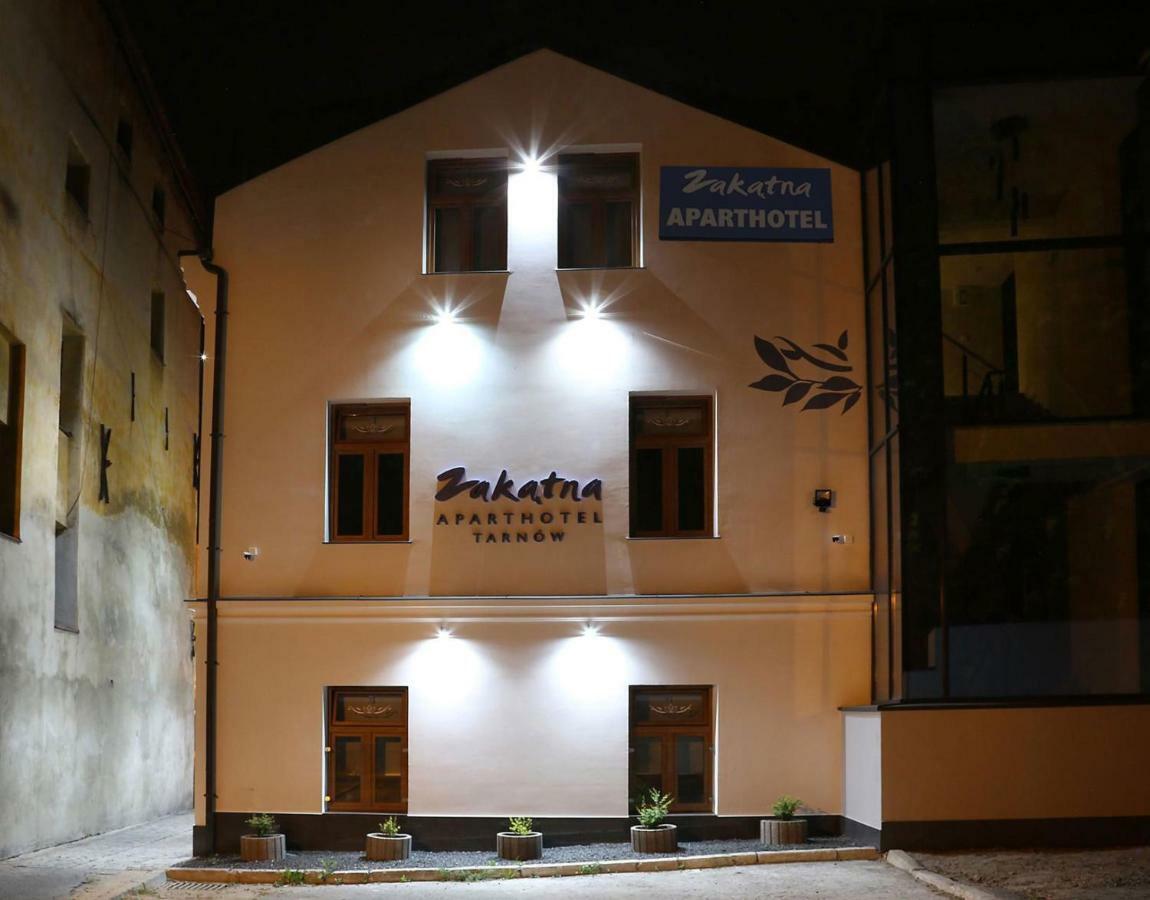 Aparthotel Zakatna B&B Tarnów エクステリア 写真